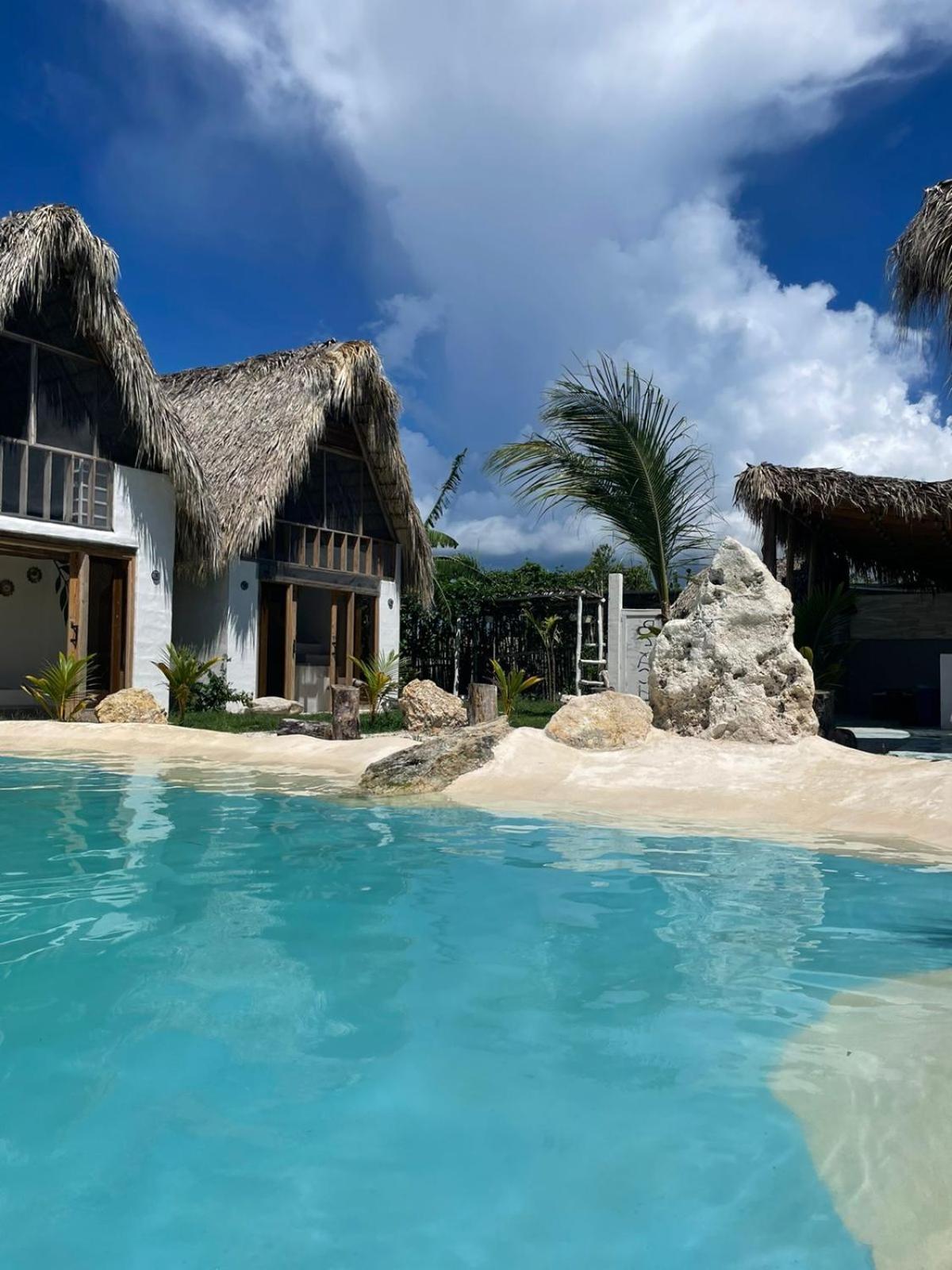 Blue Beach Eco-Hotel By Sanfabini Байяібе Екстер'єр фото
