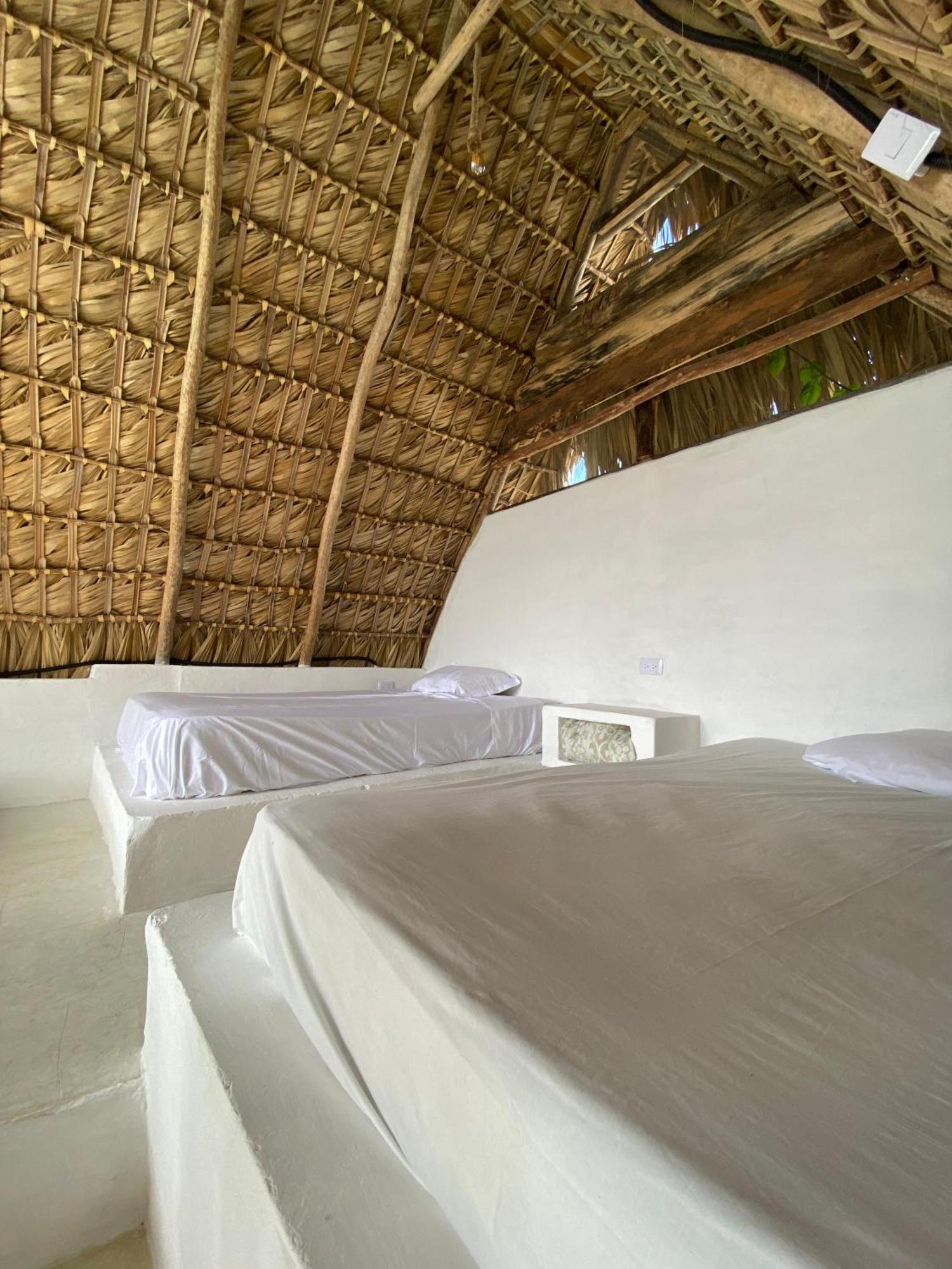 Blue Beach Eco-Hotel By Sanfabini Байяібе Екстер'єр фото
